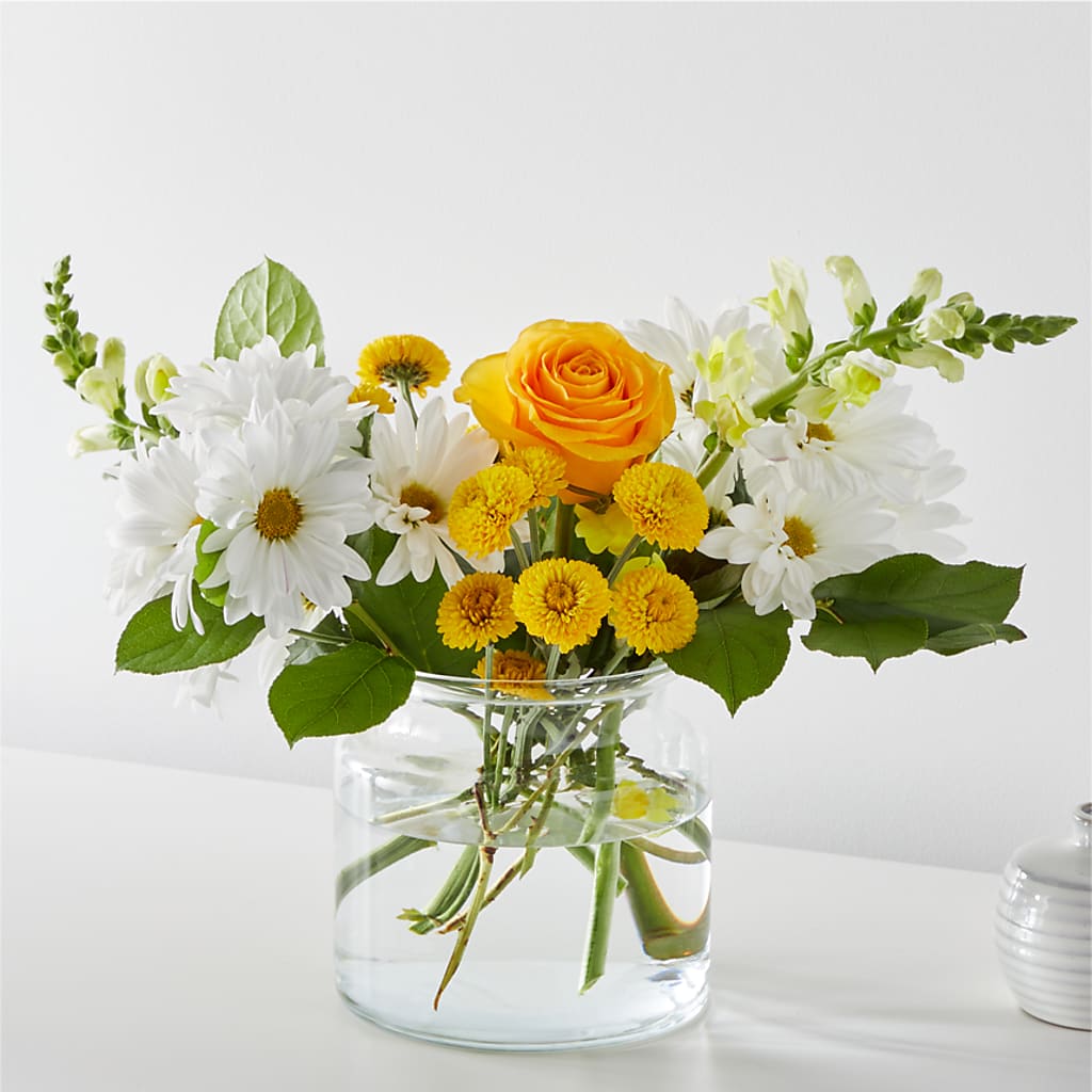 Sun Salutation Bouquet – The Woodlands Flowers, Conroe TX