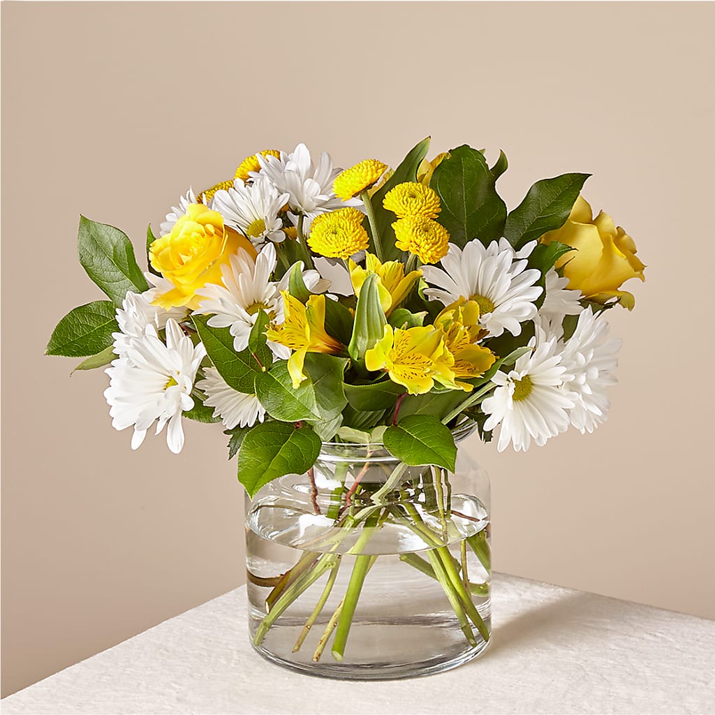 Sunny Sentiments Bouquet – The Woodlands Flowers, Conroe TX