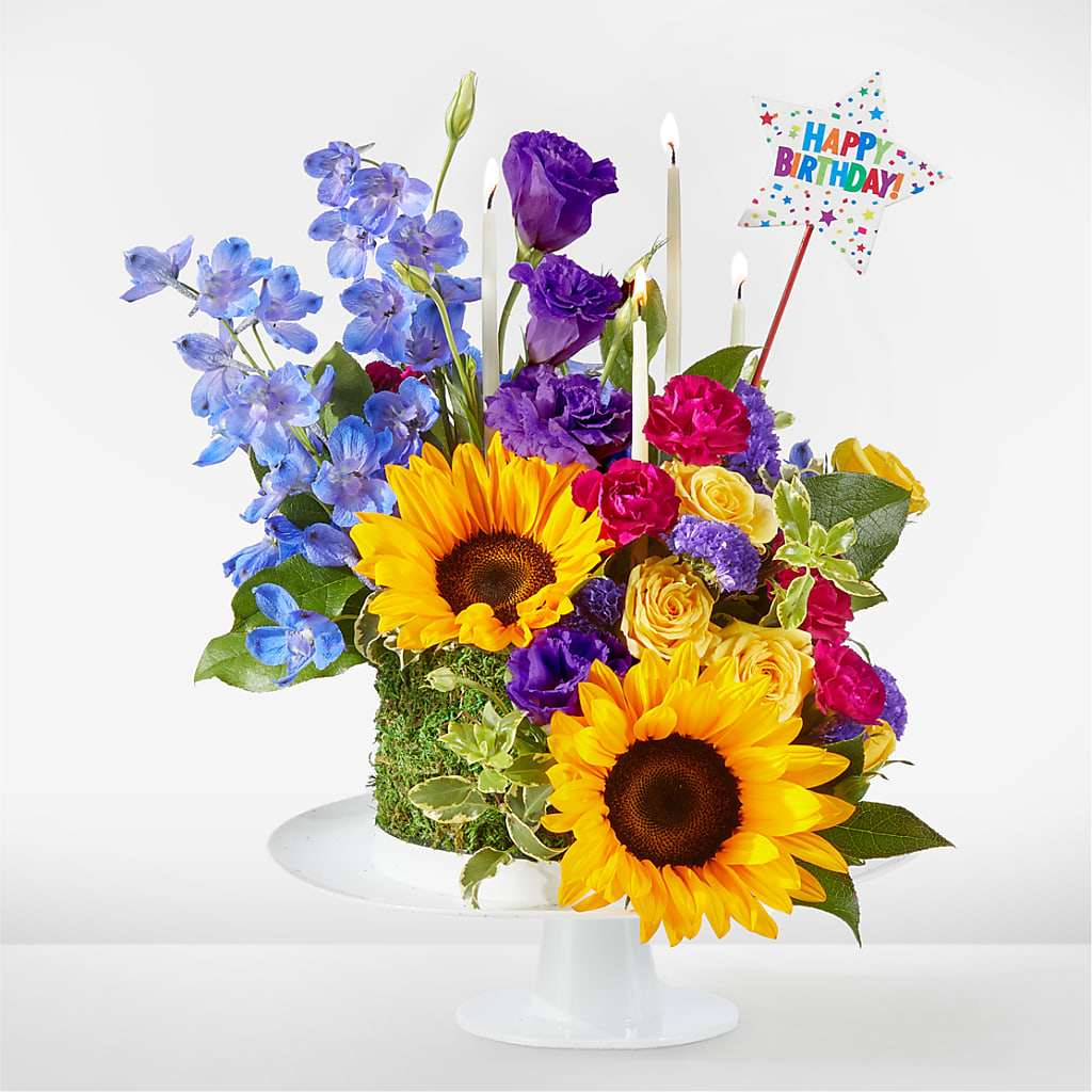 Star of the Day Floral Cake – The Woodlands Flowers, Conroe TX