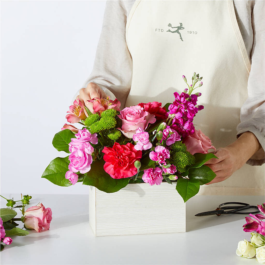 Sweetberry Box – A Florist Original –  The Woodlands Flowers, Conroe TX