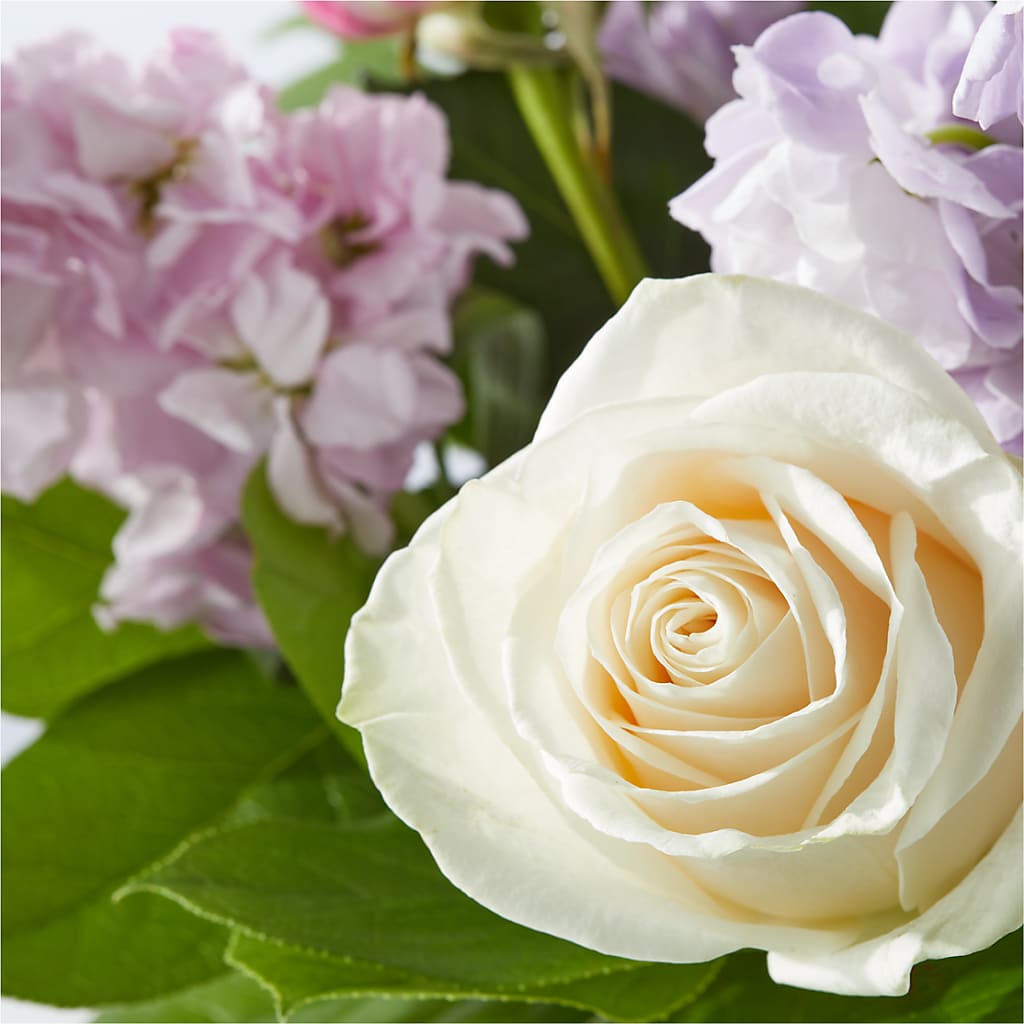 Springtime Spritz Bouquet –  The Woodlands Flowers, Conroe TX