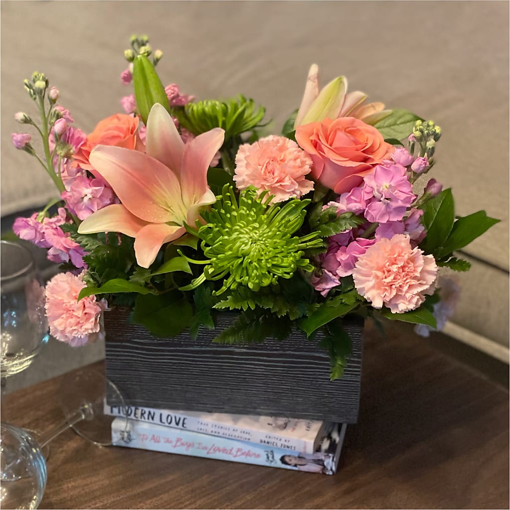 Beautiful Spirit Basket –  The Woodlands Flowers, Conroe TX
