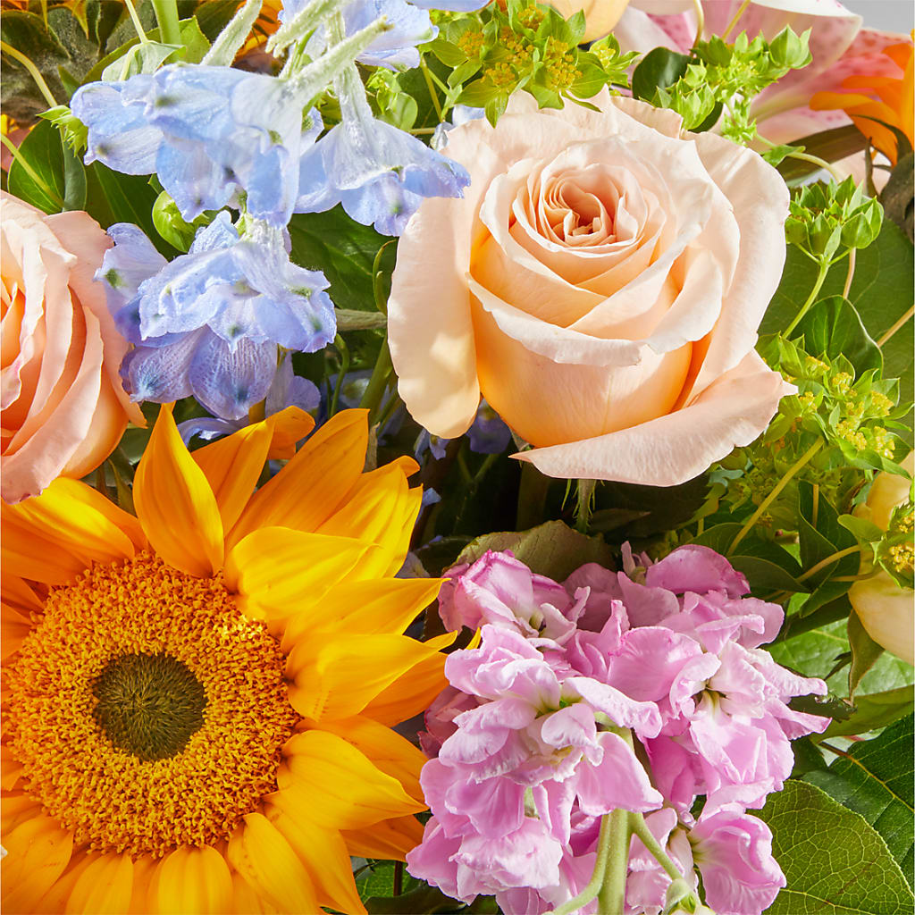 Dreamy Meadows Bouquet –  The Woodlands Flowers, Conroe TX